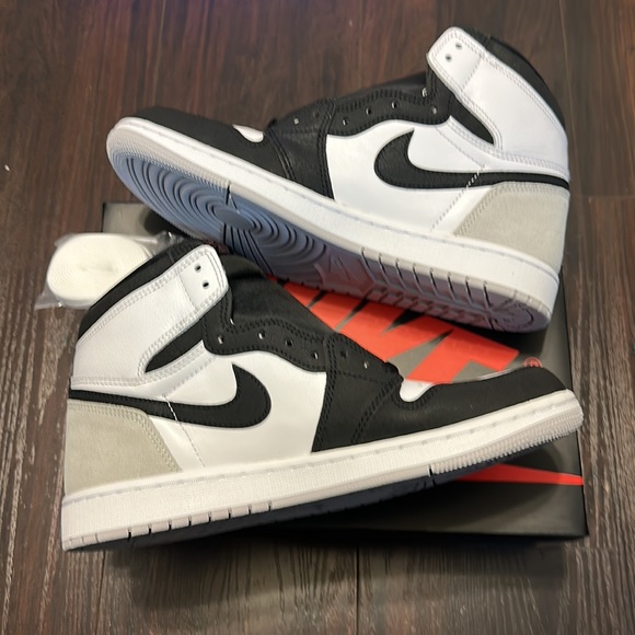 ‼️SOLD‼️ Air Jordan 1 Retro High OG “Bleached Coral/Stage Haze” - Picture 4 of 9